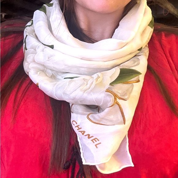 CHANEL Cream and Gold Floral Scarf - Picture 1 of 9
